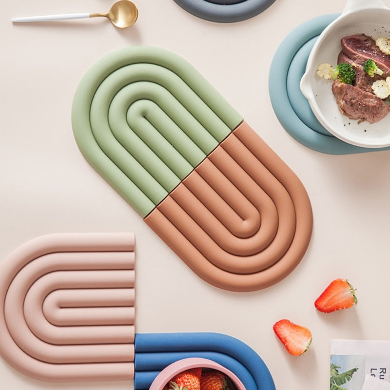 The Rainbow Trivet